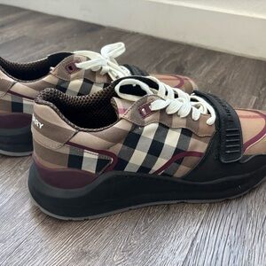 Burberry Plaid Sneakers with Black and Burgundy Accents